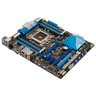 Материнська плата Asus P9X79 Socket 2011, Intel X79, DDR3-2400(OC), 64GB, 1Gb Lan, SB 7.1