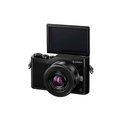 Цифровая фотокамера Lumix DC-GX800K, Матрица 4/3", 16 Мп / Зум: 2.66x (оптический), 2х, 4x (цифровой) / поддержка карт памяти SD/SDHC/SDXC / ЖК-дисплей 3" / 4K-видео / Wi-Fi / 106.5 х 64.6 х 33.3 мм, 336 г (аккумулятором и объективом)