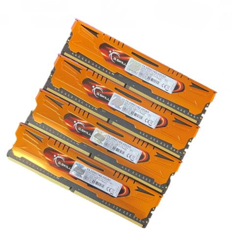 Модуль пам'яті DDR4 8Gb 3200 MHz G.Skill Ares (F4-3200C14Q-32GAO)